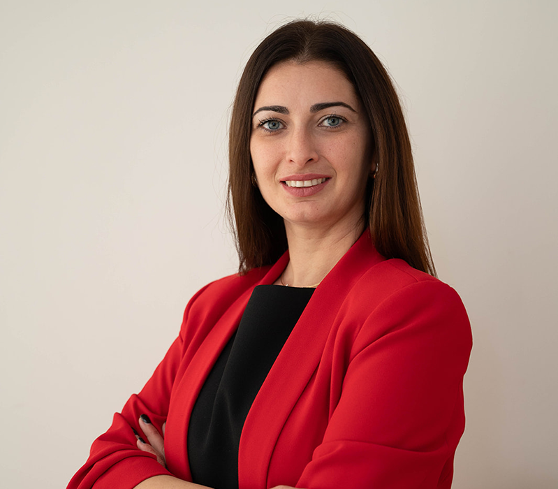 Abogada en Alicante Nelly Kushkyan